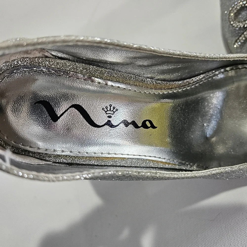 Nina Dress Shoes Girls 2M Silver Glitter Rhinestone Bow Block Heel Special Event